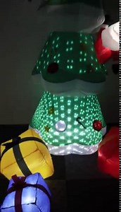 7FT Christmas Inflatable Tree, LED Light Up Giant Blow up Christmas Decorations with 3 Wrapped Gift Boxes, Snowmans and Santa Claus for Xmas Holiday Party Indoor Outdoor Garden Patio Lawn Decor