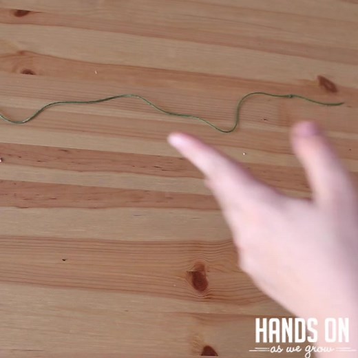 This classic Fruit Loop necklace brings us back to the basics of fun crafts to do with the kids. https://handsonaswegrow.com/fruit-loop-necklace/ | Hands On As We Grow: Activities for Toddlers & Preschoolers