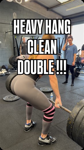 @flo_wring with a solid 90kg double hang clean on our PERFORM PROGRAM Heavy lifting frequently on a progressive overload based program working every week on different percentages to build power, speed and strength. STRUCTURE is the key to progression. Get involved… 7 day FREE trial Link in bio #olympiclifting #clean #crossfit #hangclean #girlswhosquat | ElevateU Programming