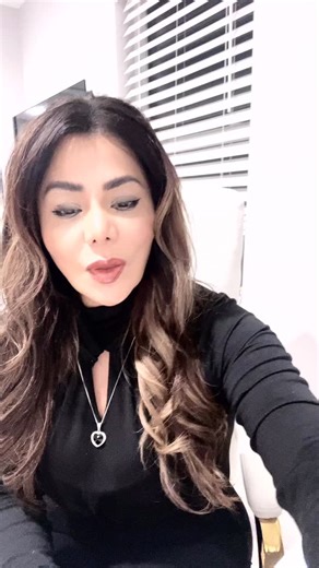 ✨ ¡TRANSFORMA TU PASIÓN EN PROFESIÓN! ✨ Como dueña de Washington Beauty and Barber College, quiero ayudarte a cumplir tus sueños. Con más de 11 años formando a los mejores profesionales de la belleza, estamos listos para impulsar tu carrera. 💇‍♀️ CARRERAS DISPONIBLES: • Barbería • Cosmetología • Estilismo • Técnico en Uñas • Estética 🎓 ¡ÚLTIMAS 3 BECAS DISPONIBLES! 📅 Inicio de clases: 6 de Enero No dejes pasar esta oportunidad de cambiar tu vida. Tenemos la experiencia y el compromiso para ay