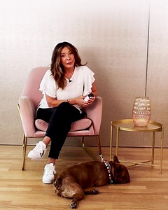 4K views · 23 reactions | Ask Dr. Fuchs!  Heutiges spannendes Thema: Fettabsaugung! Funktioniert das wirklich? Oder gibt es sogar effektivere Alternativen? Schau dir das Video von Schönheitsexpertin Dr. Fuchs Cosmetics an und erweitere dein Wissen in wenigen Sekunden.  Hier geht’s zu den Lip PC30 Body Caps: serv.linkster.co/r/5aaeF7Jp | hse.de | Facebook