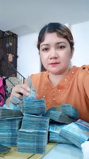 Counting Large Stacks of Money - A Detailed Process