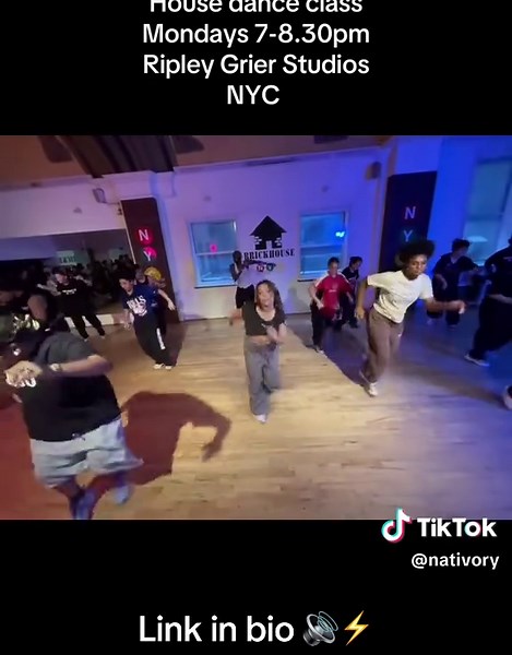 Also, starting July 4th, every Saturday at Broadway Dance Center 🔊🕺🏻🎶 pull up 💪🏼#dancechallenge #housemusic #choreography #deephouse #danceclass