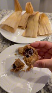 Receta de los tamales de ciruela que mi mamá prepara. La verdad que quedan bien porositos y súper ricos 😋👌#tamalesdeciruela #ciruela #Guerrero #Apaxtla #comidamexicana #platillosmexicanos #mexicanfood #tamales #tamalesmexicanos #amadecasa #CervantesGema | Cervantes Gema
