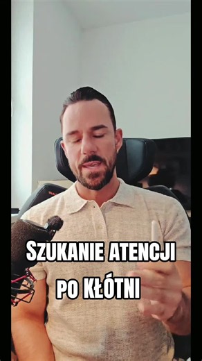 Szukanie atencji po kłótni: jak reagować w relacji