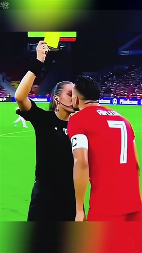 When a beautiful female referee appears on the field #referee #fyp #foryou #footbll#soccer