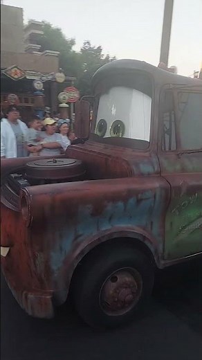 Watch Mater Drive Through Cars Land at Disneyland | Fun Character Encounter in Radiator Springs!