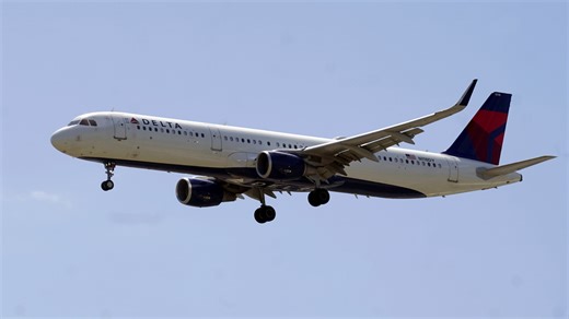 Delta Air Lines plane reportedly struck by lightning flying over Seattle