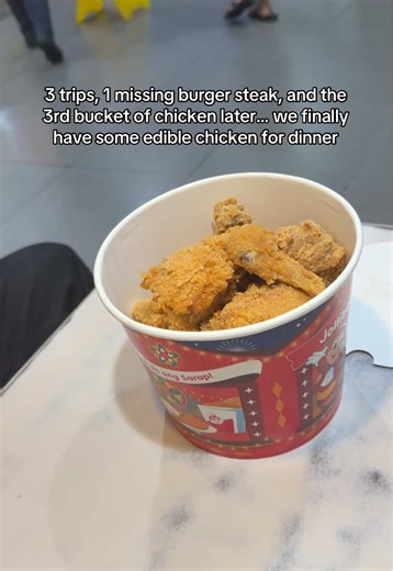 Jollibee isn't jollibeeing anymore 😭 #jollibee #jollibeeph #chickenjoy #fail #fyp