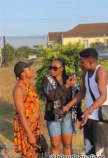 Cute Couple Prank, Funny Love Moments, Hilarious Relationship Hacks #creatorsearchinsights #funnyvideos #couplehumor #lovecomedy #fyp