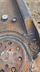 85K views · 764 reactions | The arc gouging and welding we did yesterday failed. The cracks were present again this morning. Today was a grind it all back out and weld it 4X as much as yesterday. Today we didn’t play. Mostly welding, but this was the last time she’ll be on her side. One final repair on top and we’ll be putting the cylinder back in! #scraplife #labounty4500r #arcgouging #metalfabrication #LaBounty #weldingvideos #scrapshear #WeldingSkills | Levi Morss | Facebook