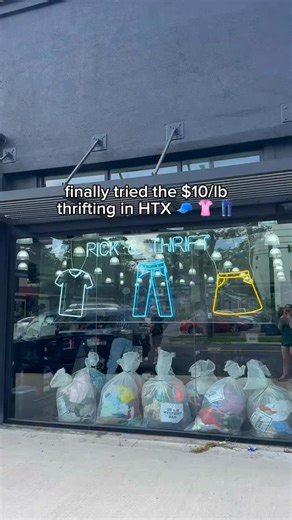 Found this giant store to go thrift shopping 🛍️ 👀 Who wants to come? 🙌 Open daily from 10am to 9pm (🎥: @eat_sleep_meat // 📍@thebinshouston, 1735 Westheimer Rd) #Houston #HoustonBucketList #HTX | Houston Bucket List