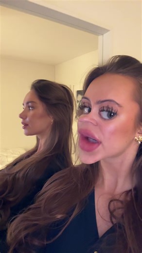 emily (@emily_lilja)’s video of emily in paris