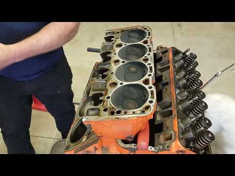 Let's pull the heads on the Chevy 350 and see what we've got!