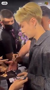 129 reactions | An EXO-L gave EXO's photo to Lay to sign during “No more bets” movie premiere. : "When will you get together?" 濾: (looking at the photo smiling & signing) I'm not sure.  (hoping to see you together again Lay with you EXO bro's) #EXO #weareoneEXO ©® | EXO In Update | Facebook