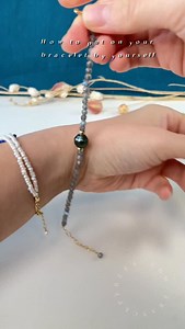 Comment mettre un bracelet toute seule. #braclethack #jewelrytips #astucebijoux #tips | France Perles