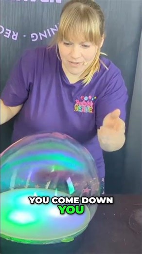 🎨🫧 Colour Exploration: Fun Kids’ Art Project with DIY Light Tables 🫧🎨