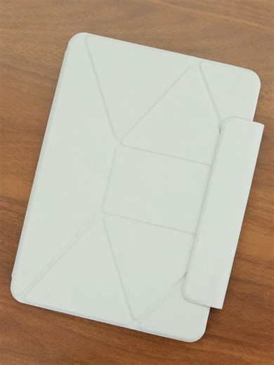 （CX10）With multiple folding mechanisms, it's as light and thin as a feather; simply lock the clasp, and you can pack your