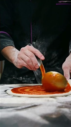 Perfect Pizza Dough 🍕 | Flour Toss to Sauce Spread | Satisfying Pizza Making #Shorts