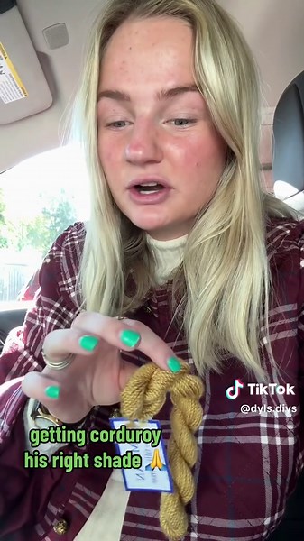 legit praying it’s the same and if not then it’s ✨meant to be✨ 💖thread is milan by tilli tomas and canvas is @Lycette !💖 #needlepoint #needlepointcanvas