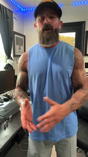 💥 The 3 Most Powerful Healing Peptides 💥 When it comes to recovery, repair, and regeneration — these 3 stand above the rest: 🔹 TB-500 (Thymosin Beta-4) The master of tissue repair regeneration. Speeds up healing, boosts blood flow, and calms inflammation. 🔹 BPC-157 Nicknamed the “Body Protector”. Famous for healing the gut, tendons, ligaments, and joints. A true game-changer for injuries and recovery. 🔹 GHK-CU (Copper Peptide) Works on skin hair rejuvenation. Promotes wound healing, reduces