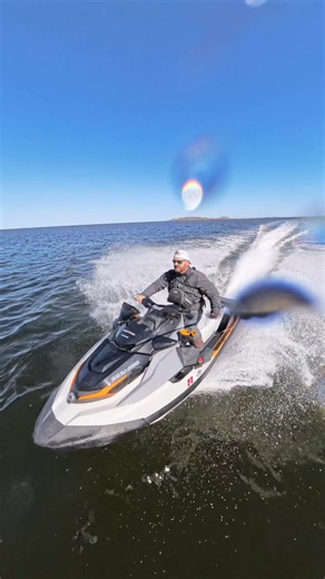 How good is the new Insta360 X4 you ask?! A Howe2Live Adventure Review https://youtube.com/shorts/VcV8cJzjp6g?si=wT_E64eEB98x0kFU | Howe2Live