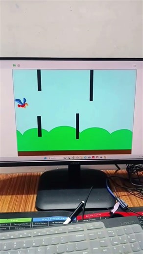 flappy bird in scratch 😎😎