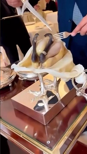 Poularde de Bresse en vessie, a dish served at the 3-Michelin star restaurant Epicure in Paris