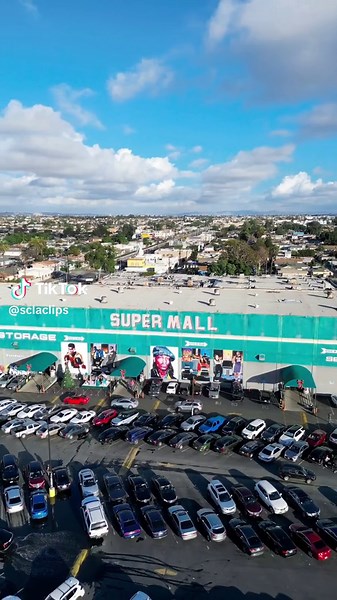 Slauson Super Mall: A Historic Shopping Destination in South Central LA