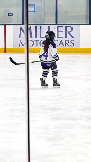 20 reactions | Our defense gal knows exactly when to flip the switch. #GirlsWhoPlayHockey #IceHockey #GirlsHockey #YouthHockey #IceHockey #NewRochelle | New Rochelle Lightning Hockey | Facebook