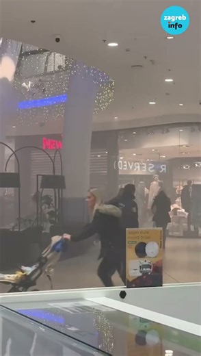 Buknuo je požar u skladištu Arena Centra