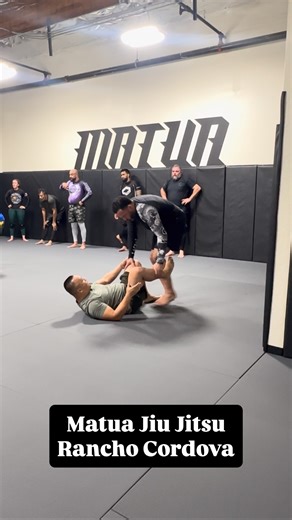 Julie Dao-Nguyen, Elk Grove REALTOR® on Instagram: "So my husband finally joined MATUA Brazilian Jiu Jitsu in Rancho Cordova and honestly I’m so proud of him 🥋💪 He just earned his first promotion of many and our kids are so proud of Daddy! He’s been getting healthier and conditioning for a while because he’s been wanting to try jiu jitsu. Then his friend opened this new dojo and it was the perfect excuse to start and also support a small business at the same time 🙌 Our kids have been doing ji