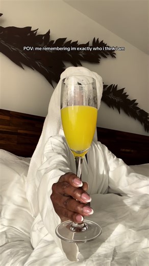 🥂 #LolaChél #richlife #richgirl