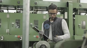 Silenton - World s First Noise Elimination Device for Earbuds