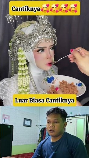 the bride and groom are eating #shortvideo #shorts