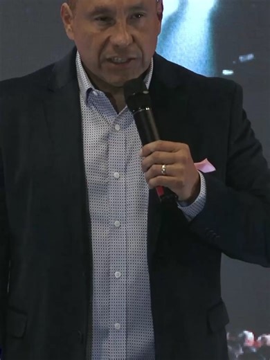 No one can take away what you’ve truly lived. Watch this video 👇🏽👇🏽👇🏽 ~Daniel Gomez Inspires 👑 www.danielgomezspeaker.com #danielgomezinspires #keynotespeaker #motivationalspeaker #businesscoach #successcoach #millionairemind #business #executivecoach #millionaire #success #salestrainer