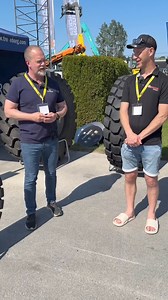 Däcksparkare välkomna hos Trelleborg Construction Tires på Svenska Maskinmässanmonter n:12b. Vi träffade Tony Alderlid som visade upp Trelleborg’s sortiment inom entreprenad. #trelleborg #däck #entreprenad #svenskamaskinmässan #maskineröverallt | Maskinkanalen