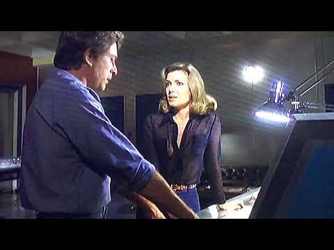 The Incredible Hulk Pilot Elaina tells David he was dreaming scene