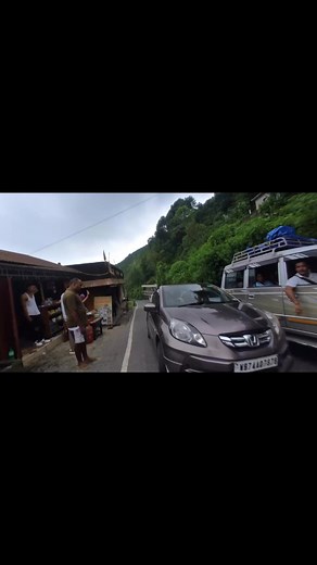625K views · 7.6K reactions | Para lekha goktey. Education without Civics sense. #darjeelingtourism #Rohini #rohinijam #trafficjam #traffic #kurseong #darjeelinghills #Siliguri @highlight | Ccir Gurung Vlogs | Facebook