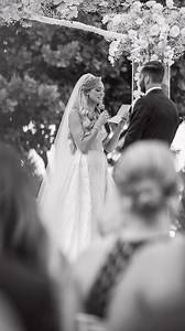 Outdoor wedding ceremony at @ritzcarltonkeybiscayne ✨ Photo & Video: @suzannedelawarstudios Planner: @treschiceventsfl Decor: @acreationbymario #ritzcarltonkeybiscayne #ritzcarltonkeybiscaynewedding #ritzcarltonkeybiscaynemiami #ritzcarltonwedding #ritzcarltonweddingplanner #ritzcarltonweddingvideo #suzannedelawar #luxuryweddingphotographer #miamiweddingphotographer #miamiweddingvenues #miamiweddingplanners #miamiweddingphotographers #miamiweddingvideographer #miamiweddingflorist | Suzanne Delaw