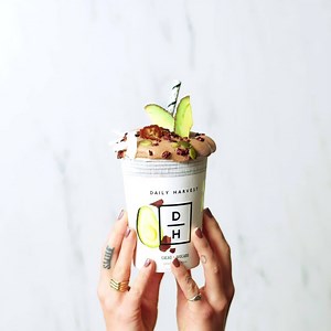 Get superfood eats delivered to your door, frozen and ready to enjoy on your schedule. 📦Build your box 🏠Check your doorstep ⌚Enjoy in seconds | Daily Harvest