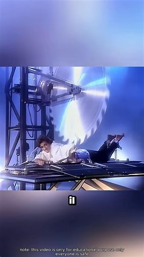 Ce tour de magie est enfin expliqué 🧙‍♂️ #DoctorStrange #magie #tricks #astuces #piege #magical #magicshow #magic #spectacle #showtime #show #explication #tips #bravo #merci | Belles Histoires