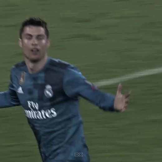 Cristiano Ronaldo's Amazing Dribbles at Real Madrid