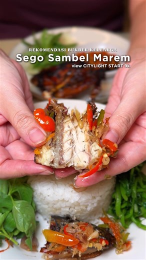 Bukber rame2 view citylight sego sambel start 18k aja & menu lainnya start 9k aja lho, ada paketan keluarga juga lho, yuk langsung reservasi sekeluarga kalian buat bukber rame2 di sego sambel marem, gaskan #rayapenuhrasa #kulinermalang #bukber #bukber2026 #marhabanyaramadhan