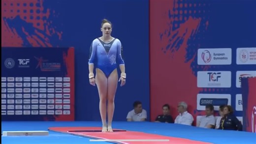 Sarah Voss im Mehrkampffinale: Ein Sprung zum Erfolg💙