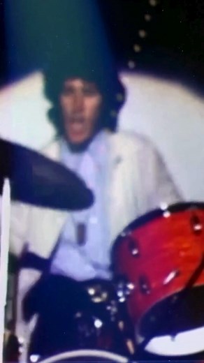 696K views · 10K reactions | John Densmore was a gifted drummer from an early age. Before playing with The Doors, he started on the high school marching band. In college, he discovered his love for jazz, worshipping the music of John Coltrane and Miles Davis. | The Doors | Facebook