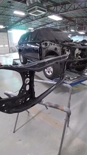 32K views · 873 reactions | Making pulls on a 4Runner before I cut it apart! Be sure to check out the full length repair video posted right below this Reel on my page BluecollarKyle #AutoBody #bodyshop #bodywork #Collision #collisionrepair #worklife #autorepair #bluecollar #mechanic #framemachine #4runner #framerack | BluecollarKyle | Facebook