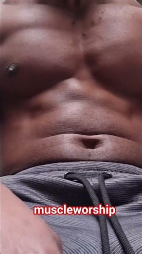 hot pecs worship .. #bodybuilder #bodybuilding #gym #gymmotivation #worship