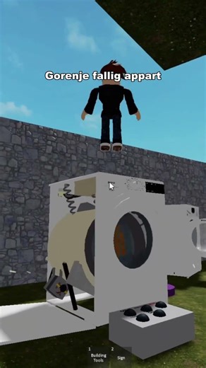 He's Stay on Top of it 🤣 #roblox #washingmachine #laundry #robloxedit