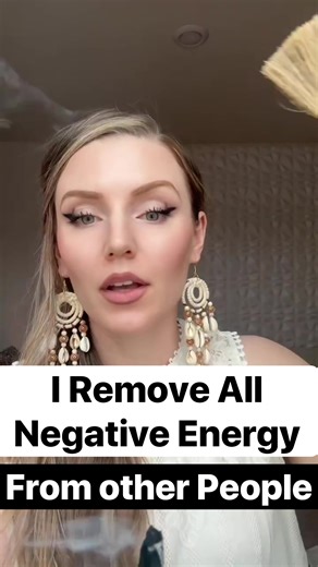 Remove negative energy picked up from people and places.✨ Return to your own clear energy Type RESET and feel lighter.🕊️ watch full healing sessions on my YouTube channel click the link in my profile!🌟 #energyhealing #energyhealersoftiktok #energyhealer #reiki #reikihealing